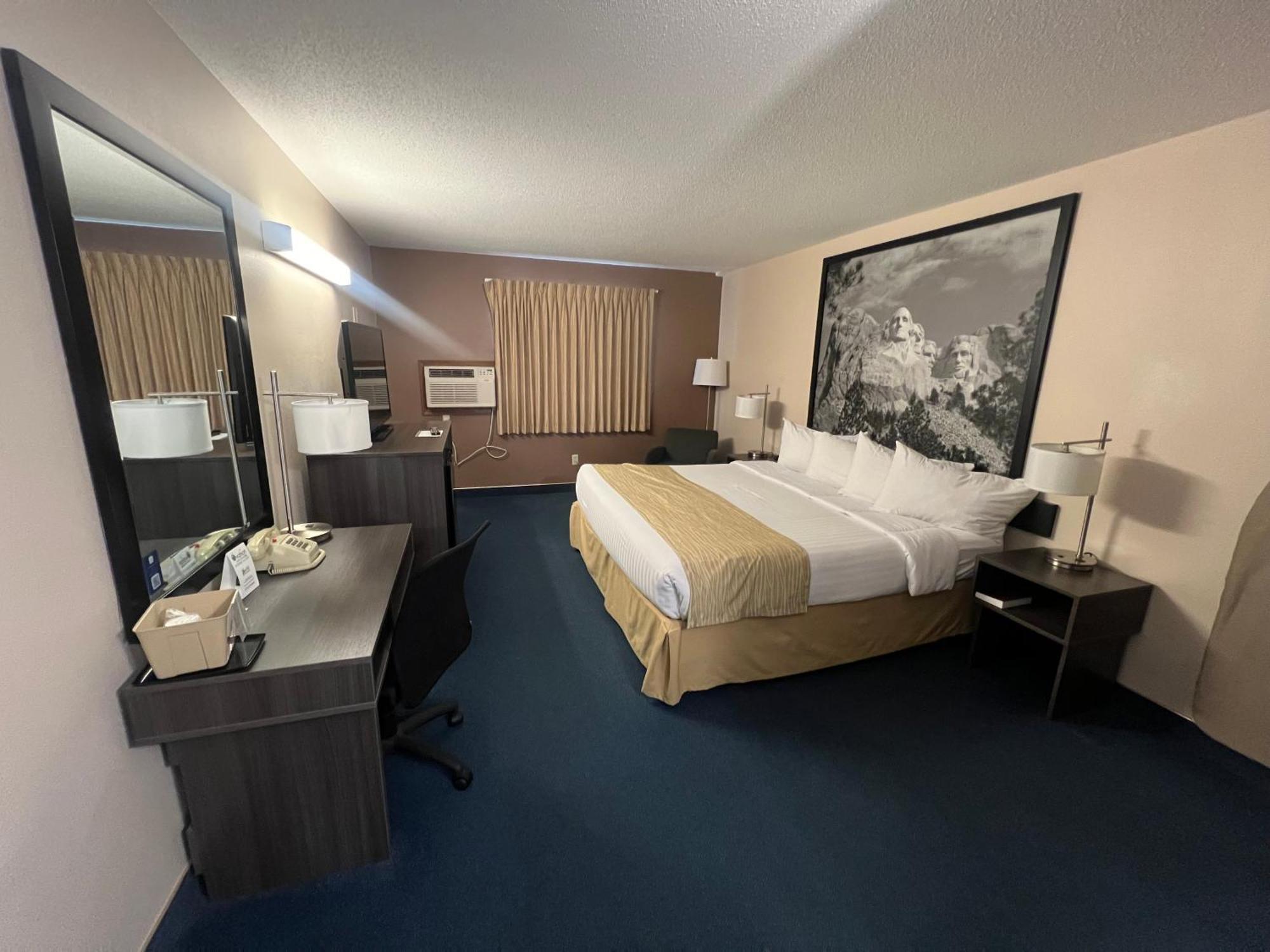 Super 8 By Wyndham Sturgis Hotel Luaran gambar